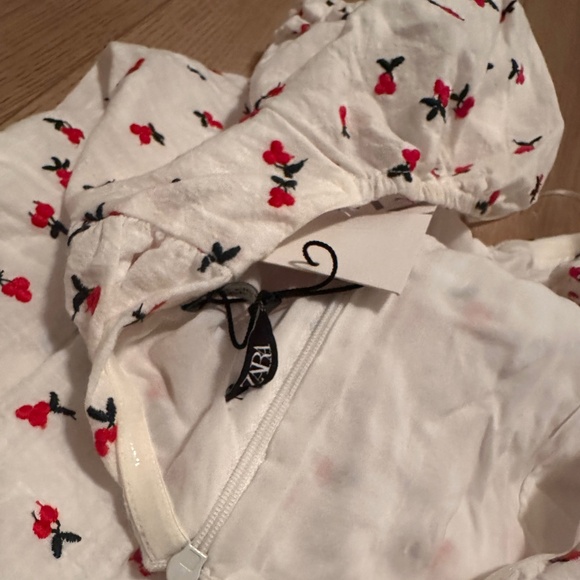 Cherry Mini dress - Picture 6 of 6